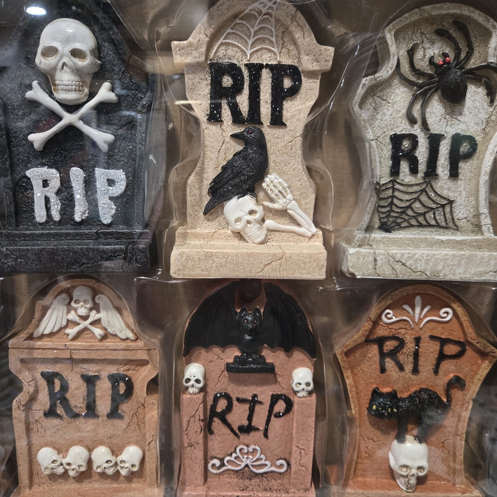 Spooky Night Set Of 6 Tombstones
